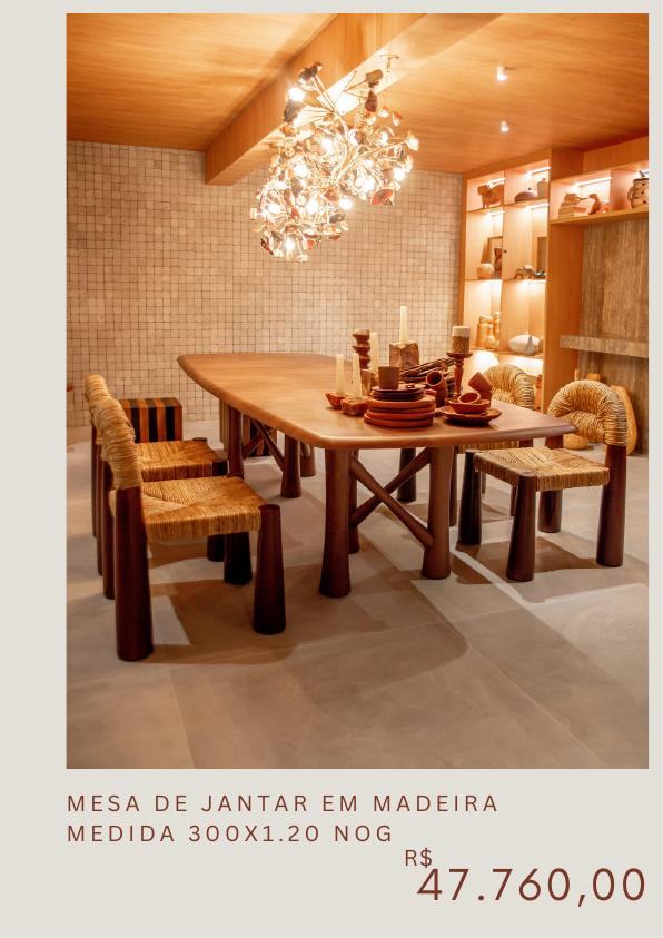 Mesa de jantar em madeira