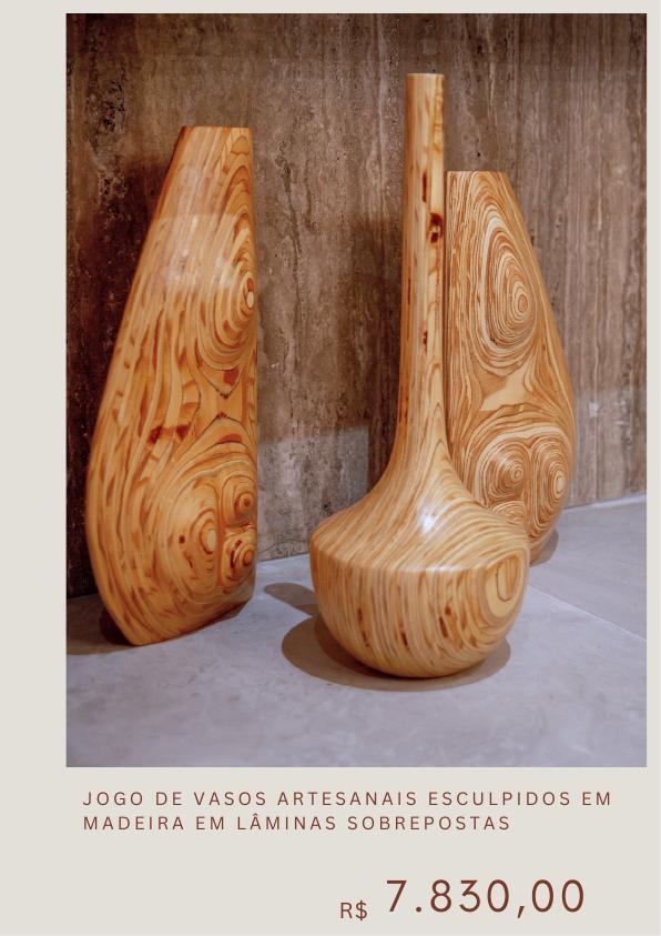 Jogo de vasos em madeira